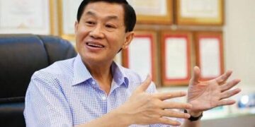 Ông Johnathan Hạnh Nguyễn kể chuyện đầu tư bất động sản: 74 tuổi vẫn theo dõi thị trường sát sao