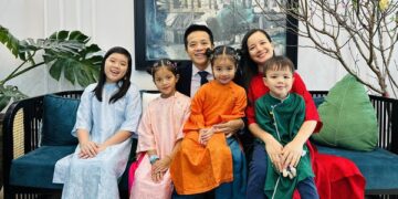 Nữ MC mỉm cười khi được hỏi “dạy sao mà con nào cũng thông minh, đáng yêu vậy”, hoá ra nhờ duy nhất 2 từ