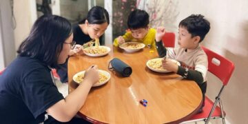 “Không phải sơn hào hải vị nhưng con luôn yêu cơm mẹ nấu nhất”, tâm sự của mẹ 8x khiến chị em suy ngẫm