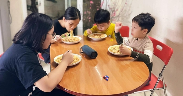 “Không phải sơn hào hải vị nhưng con luôn yêu cơm mẹ nấu nhất”, tâm sự của mẹ 8x khiến chị em suy ngẫm