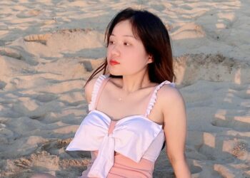Giảm 32 kg – cô gái dáng ‘quả lê’ có vòng eo con kiến