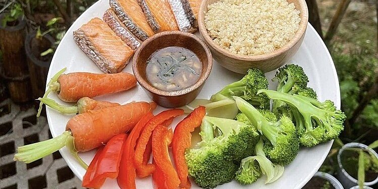 Giảm cân, giữ dáng bằng quy tắc đĩa thức ăn