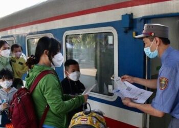 Vận chuyển đường sắt ‘chuyển mình’ đáp ứng mùa cao điểm du lịch
