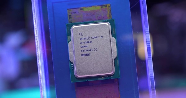 Nhiều người dùng CPU Intel Core i9 đời 13 và 14 than trời vì gặp đủ lỗi khi chơi game, chấp nhận đổi trả sang chip Ryzen của AMD để máy ổn định hơn