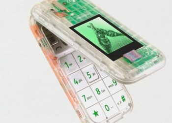 Đây là “The Boring Phone”: Chiếc điện thoại buồn tẻ nhất thế giới của Heineken mà bạn sẽ không thể mua được