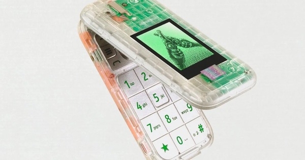 Đây là “The Boring Phone”: Chiếc điện thoại buồn tẻ nhất thế giới của Heineken mà bạn sẽ không thể mua được