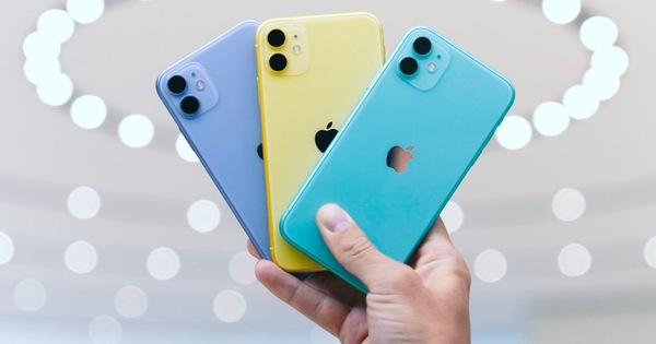 Mẫu iPhone bán chạy nhất Việt Nam đang “sập giá”