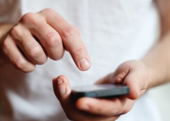 Tá hỏa vì tự dưng bị báo nợ ngân hàng 86 tỷ đồng