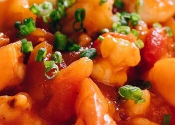 Cách làm tôm sốt cà chua vừa ngon vừa đơn giản