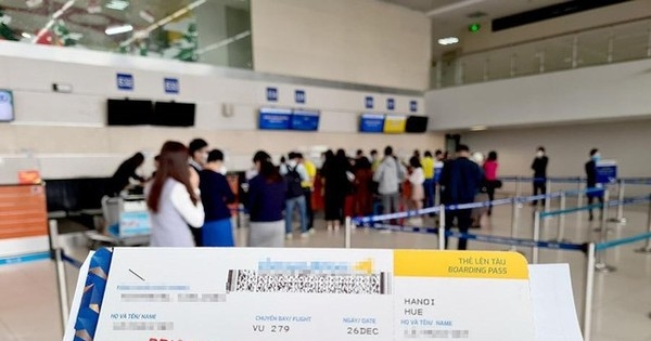 Cách nào đi du lịch bằng máy bay chi phí thấp?