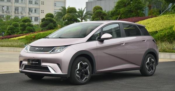 Sang tận Trung Quốc để soi BYD Dolphin sắp về Việt Nam: Một lần sạc có thể chạy thẳng từ Hà Nội đến Quảng Bình
