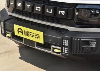 Hãng xe xây nhà máy 20.000 tỷ tại Việt Nam ra mắt siêu phẩm SUV: thiết kế đậm chất Defender 110, phạm vi di chuyển lên tới 1.300 km