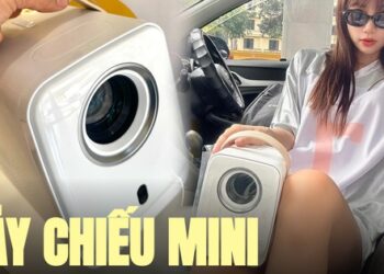 Bỏ ra 3,9 triệu để mua 1 chiếc máy chiếu thay thế tivi lại mang đi muôn nơi, nên hay không?