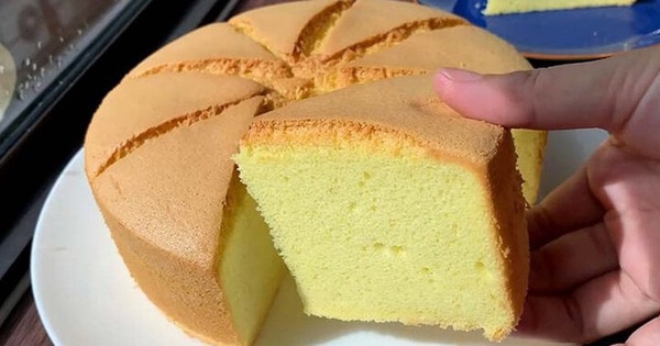 Cách làm bánh bông lan bằng nồi cơm điện