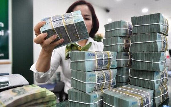 Nhiều doanh nghiệp chốt quyền trả cổ tức tiền mặt trong tuần đầu tiên của tháng 4, cao nhất 60%