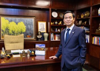 Ông Lê Viết Hải nhận trách nhiệm về ‘nội chiến’ và việc thua lỗ năm 2023 của Xây dựng Hoà Bình