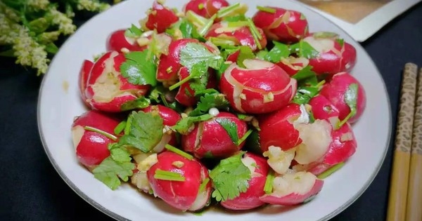 Loại củ bổ dưỡng hơn khoai môn đem nấu thành món ăn vừa ngon lại có tác dụng giảm ho, bổ tỳ!