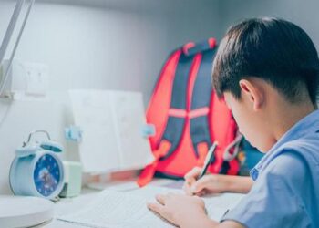 Cha mẹ sở hữu 3 “thói xấu” này, con cái sẽ rất có triển vọng khi lớn lên