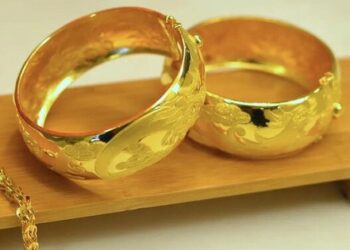 Giá vàng hôm nay 20/4: Thế giới tăng, trong nước giảm