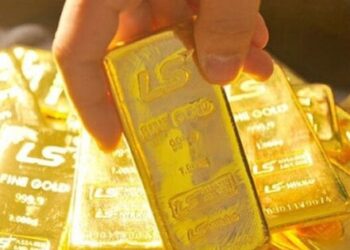 Giá vàng hôm nay 21/4: Vàng hạ nhiệt