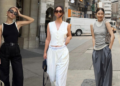 Dân công sở vẫn có thể diện tank top đi làm mà không sợ kém duyên nếu ghi nhớ 3 lưu ý sau