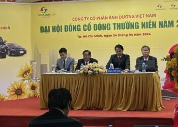 Lãnh đạo Vinasun: Đầu tư 700 xe hybrid, thị phần bị ảnh hưởng bởi Xanh SM