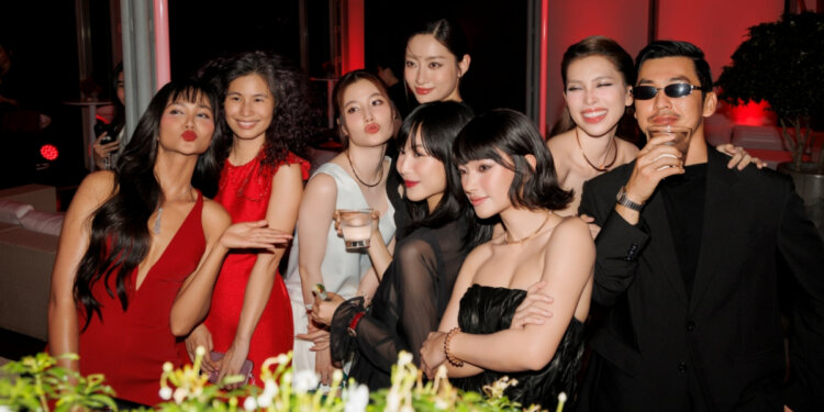 Dàn sao Vbiz hội tụ tại buổi dạ tiệc giới thiệu cửa hàng flagship đầu tiên của Cartier tại Việt Nam
