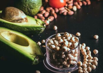 Cách chăm sóc thể chất và tinh thần cho trẻ trong kỳ thi