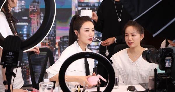 Ngày tàn của các ‘chiến thần’ bán hàng livestream: JD chính thức dùng AI tạo hình nhà sáng lập để bán hàng trực tuyến, thu về hơn 20 triệu lượt xem trong chưa đầy 1 tiếng
