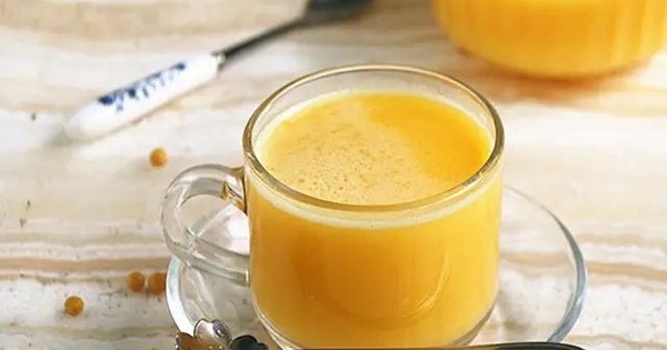 Làm món này uống vào mỗi buổi sáng thì vòng eo sẽ thon gọn, làn da căng bóng và đàn hồi
