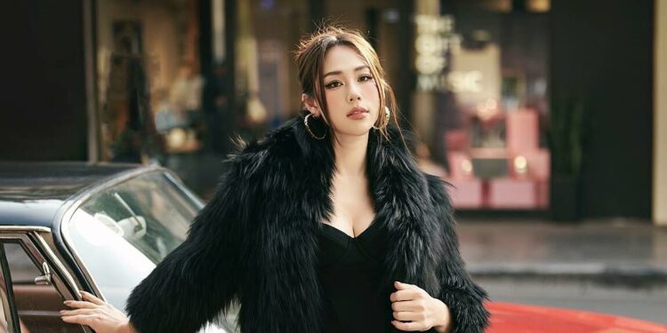 Hot mom Hà thành ‘đốt’ 6 kg mỡ thừa sau 35 ngày nhảy dây