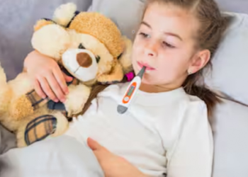 Bố mẹ nắm những mẹo này để giúp trẻ ốm hồi phục nhanh chóng