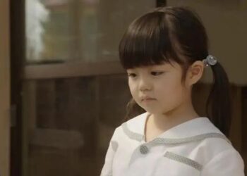 Biết “im lặng” đúng lúc, cha mẹ giúp con tự chủ trong mọi việc, con ngày càng ưu tú hơn