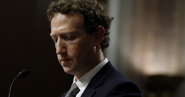 Chatbot của Mark Zuckerberg bị chê không bằng Microsoft và Google, mắc nhiều lỗi, trả lời lạc đề