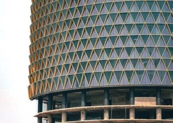 Chủ đầu tư đầu tiên của tòa Saigon One Tower bị cưỡng chế thuế