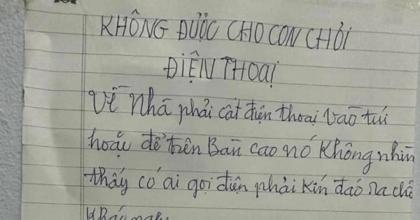 Bà ngoại về quê sau thời gian chăm cháu, để lại mẩu giấy nhỏ mà ai nấy tấm tắc: “Bà thật hiện đại, tuyệt vời”