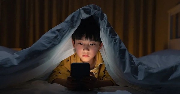 Nghiện Dopamine: Video ngắn giống như viên “chất độc” bọc đường, đang ăn mòn trí não trẻ