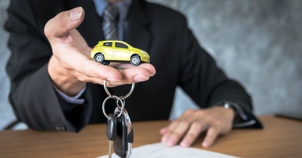 Những lưu ý khi thuê ô tô tự lái dịp nghỉ lễ 30/4
