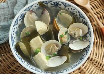 Món canh ngọt mát giải nhiệt không thể thiếu trong mùa hè, dễ nấu và dưỡng da khỏe mạnh vô cùng
