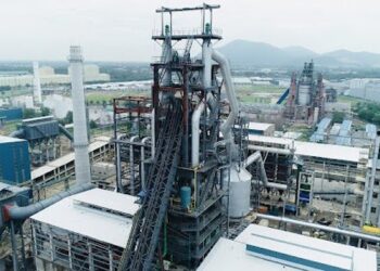 Hai nhà máy vẫn ngưng hoạt động, một công ty thép lỗ hơn 200 tỷ quý I
