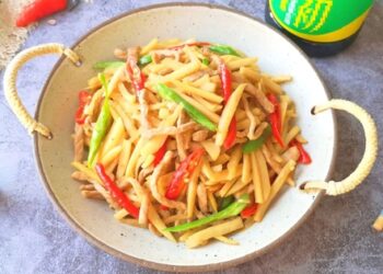 Mùa ngó sen: Đừng làm gỏi hay ngâm chua nữa, đem chế biến thế này vẫn giòn ngon lại bổ máu, kiện tỳ, tốt hệ tiêu hóa