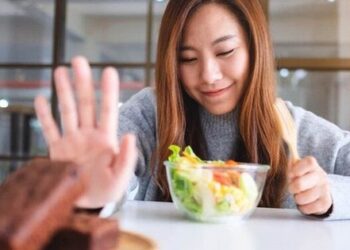 Ăn kiêng mãi cân không giảm, thử ngay 5 cách đơn giản mà hiệu quả này