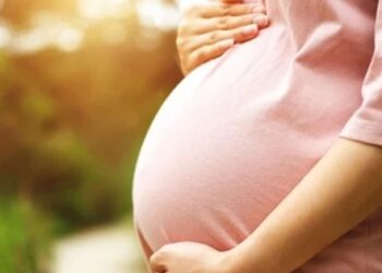 Nắng nóng ảnh hưởng đến thai nhi?
