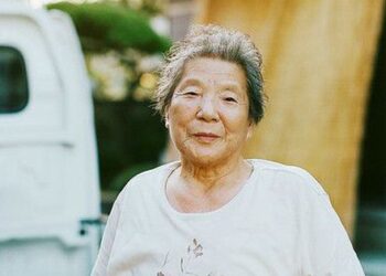 Nghe cụ bà 103 tuổi nói về cách kinh qua nhiều biến động cuộc đời, bạn mới hiểu thế nào là SỐNG đúng nghĩa