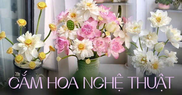 Cắm hoa sen nghệ thuật bằng cách vô cùng đơn giản, ai cũng làm được chỉ nhờ 1 món đồ giá vài nghìn đồng