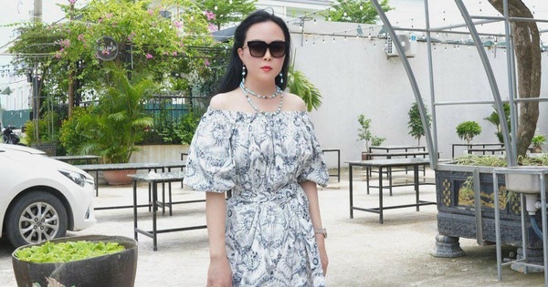 Phượng Chanel khoe vóc dáng thon thả ở tuổi U50, diện đồ hiệu tông xuyệt tông cực kỳ bắt mắt