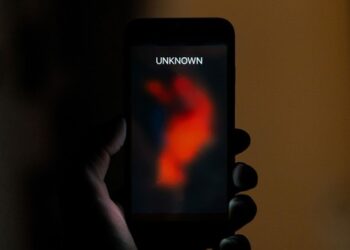 Cách xử lý khi lỡ cài phần mềm độc hại vào điện thoại: Lưu lại ngay để không mất hết tiền trong tài khoản!