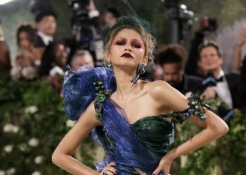 Chiến thần thảm đỏ Zendaya từng bị 5 thương hiệu lớn hắt hủi, lửa hận thù tới nay vẫn còn nhen nhóm