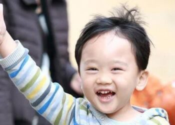 Chứng kiến con trai hàng xóm kiếm được hàng triệu đô la ở tuổi 23, “hiệu ứng Wallach” mạnh mẽ đến mức nào?