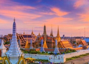 Loạt tour du lịch nước ngoài dưới 10 triệu đồng hút khách dịp cao điểm hè